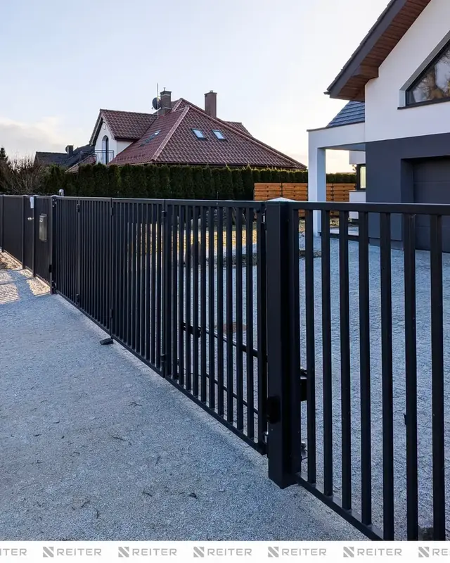 38 gdynia chwarzno wiczlino ogrodzenie metalowe